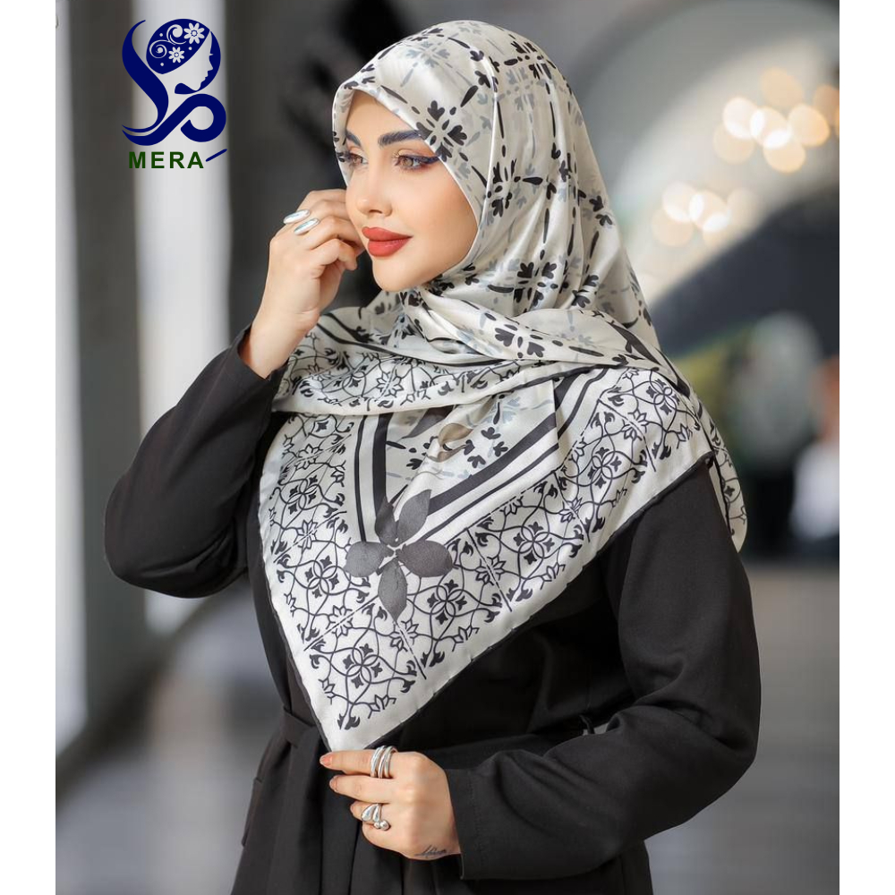 scarf روسری حاشیه دار طرح گل