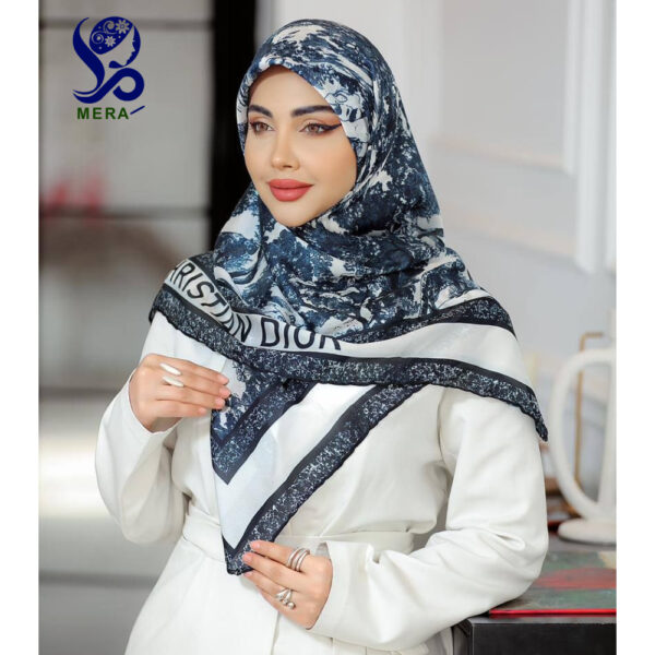 روسری حاشیه دار دیور