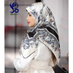 روسری طرح پروانه