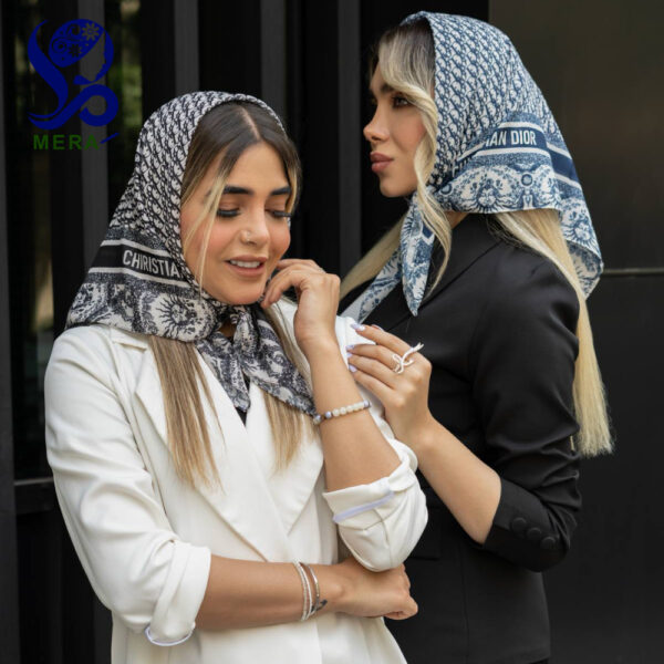 مینی اسکارف دور دست دوز