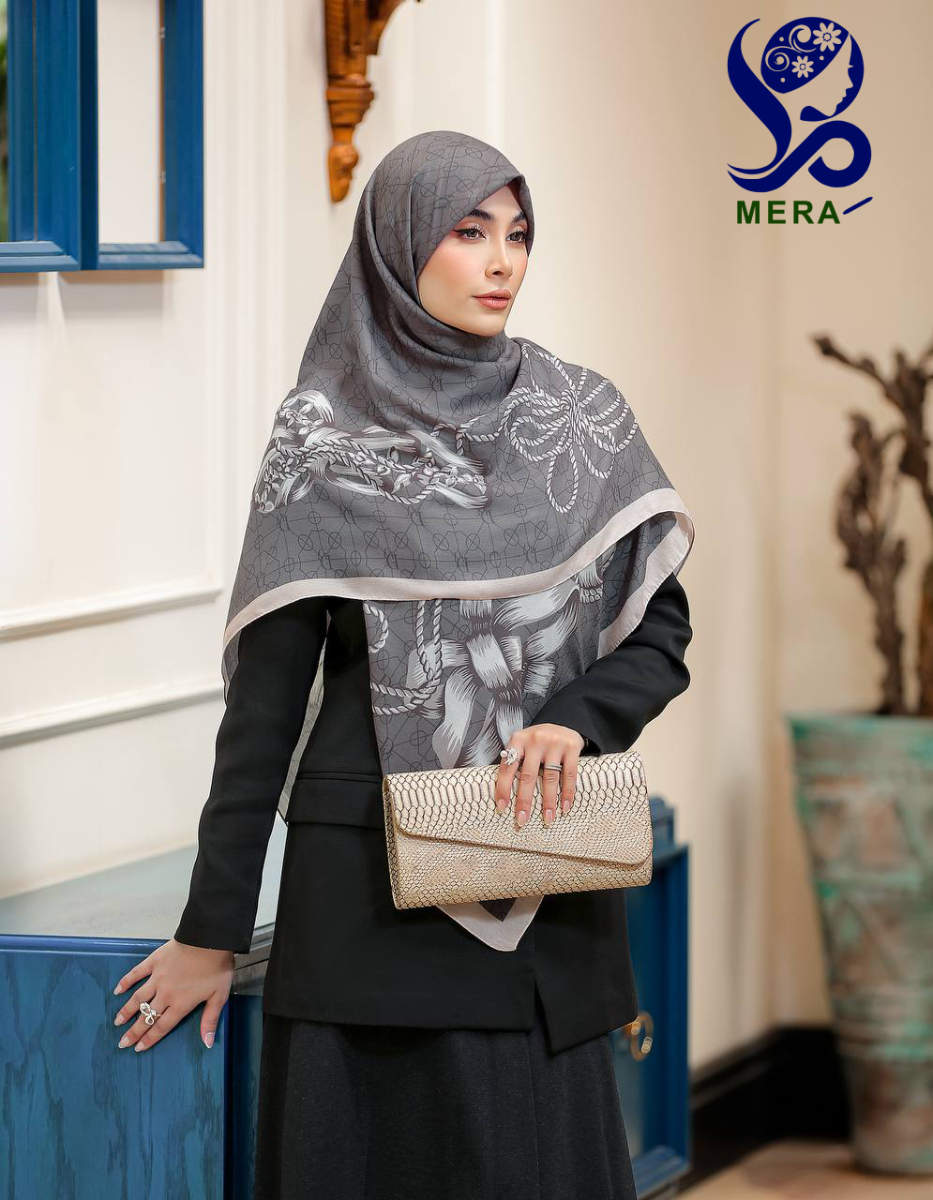 IMG_20251023_143338_219 (1) روسری طرح گل مروارید