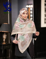 روسری Dior گل دار