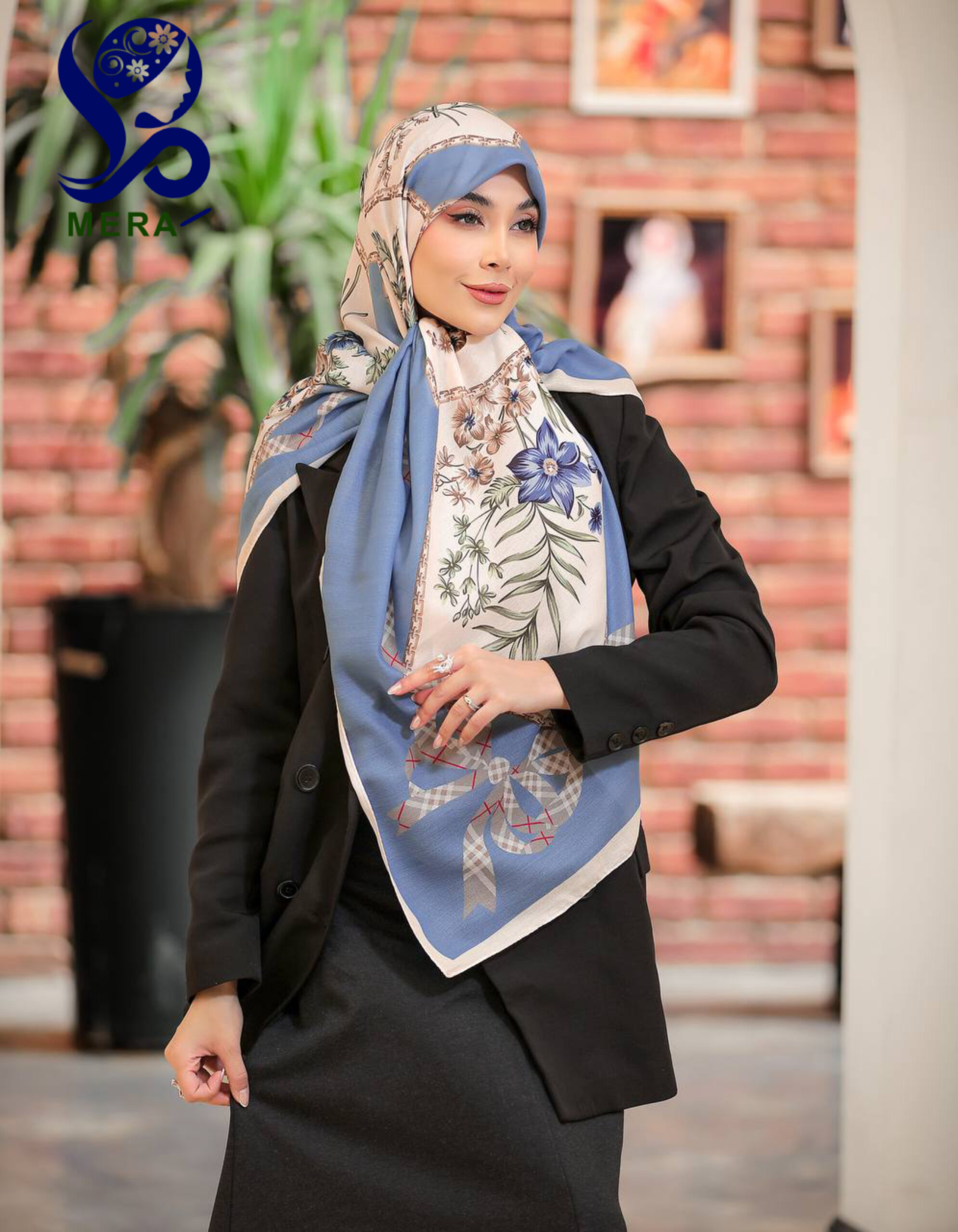 IMG_20251023_143408_887 (1) روسری گلدار طرح پاپیون