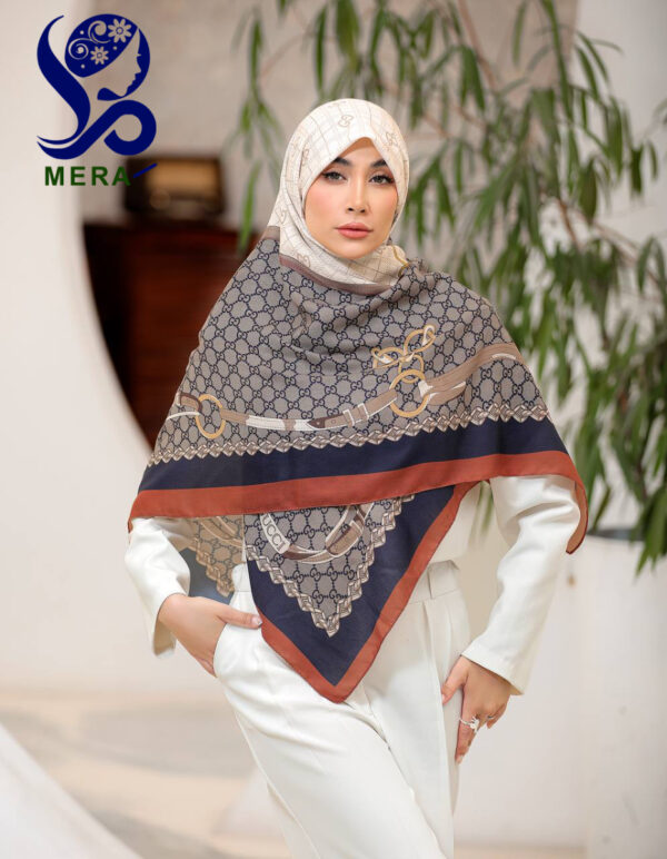 روسری گوچی طرح قفل