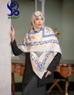 روسری طرح کلاسیک دیور