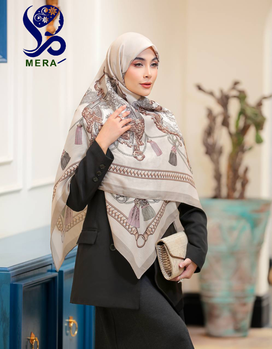 IMG_20251023_143440_179 (1) روسری مجلسی طرح سلطنتی