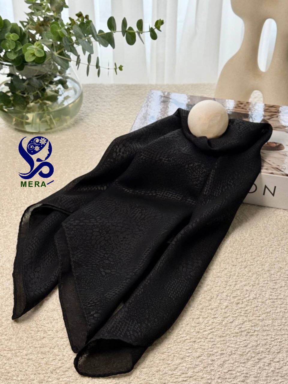 photo_5987858300038925398_y