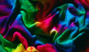 رنگ آمیزی پارچه