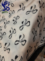 روسری پاپیونی شیری