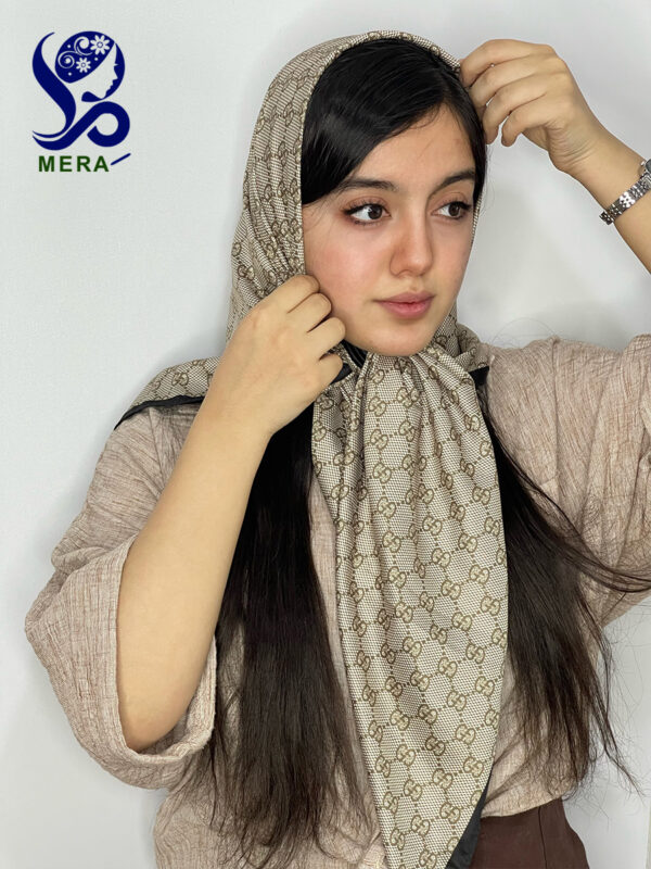 روسری ساده طرح گوچی