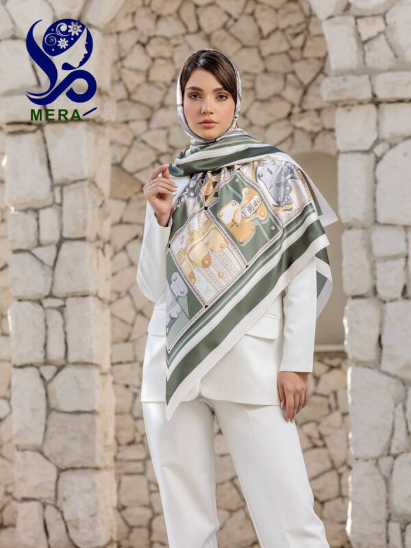 روسری طرح قفل LV